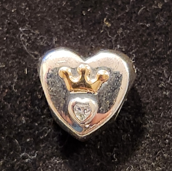 Authentic Pandora Majestic Heart Charm with 14K Gold 791739CZ - Picture 7 of 8